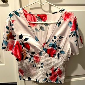 Guess floral top